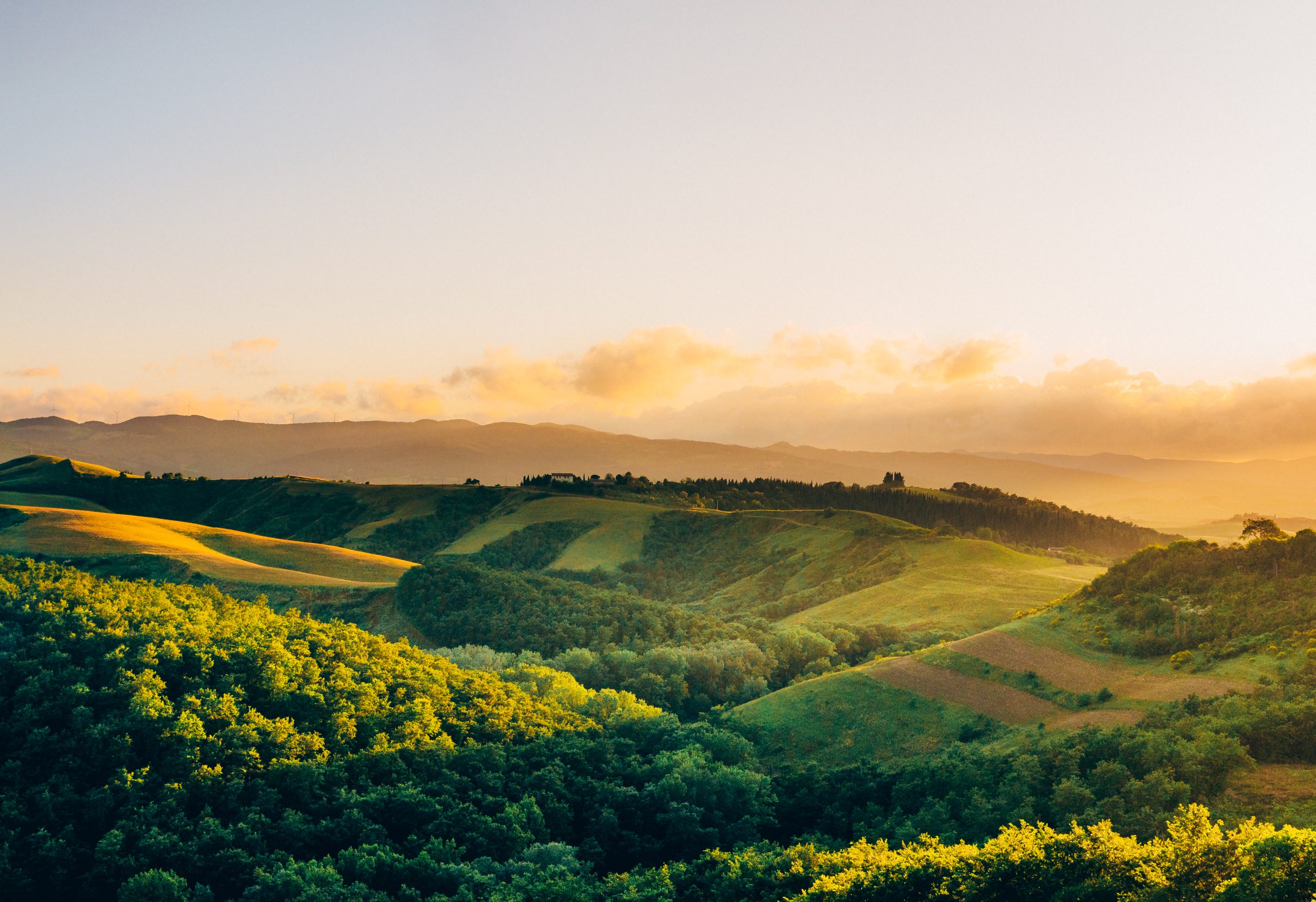 idyllic-shot-tuscany-landscape-against-sky-sunset